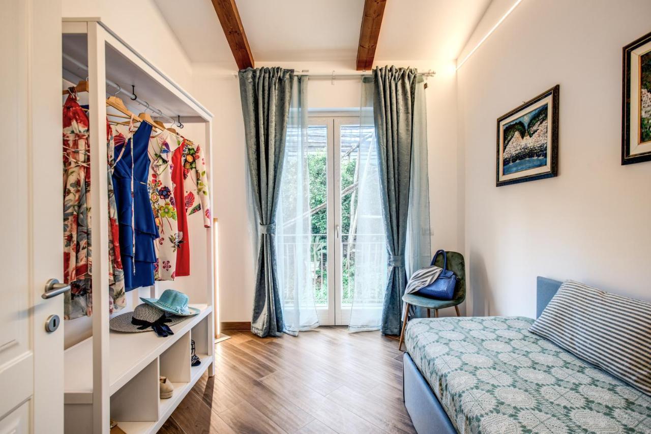 Chez Marie' - Modern Apartment In Countryside 소렌토 외부 사진