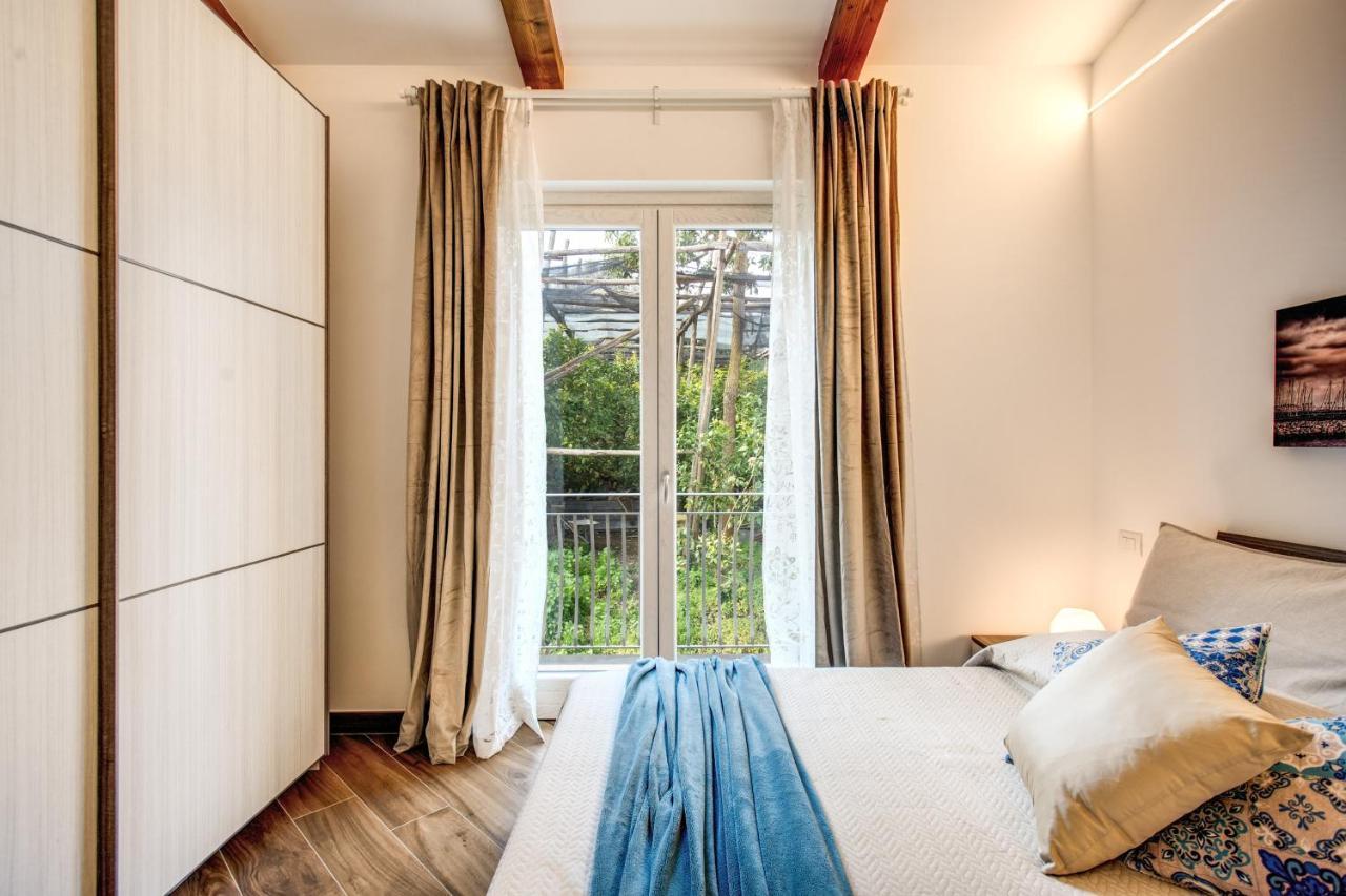 Chez Marie' - Modern Apartment In Countryside 소렌토 외부 사진