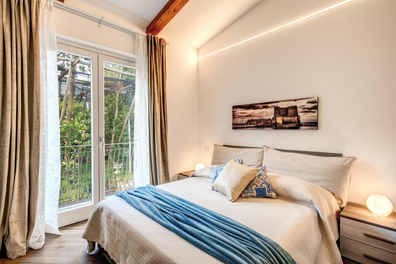 Chez Marie' - Modern Apartment In Countryside 소렌토 외부 사진
