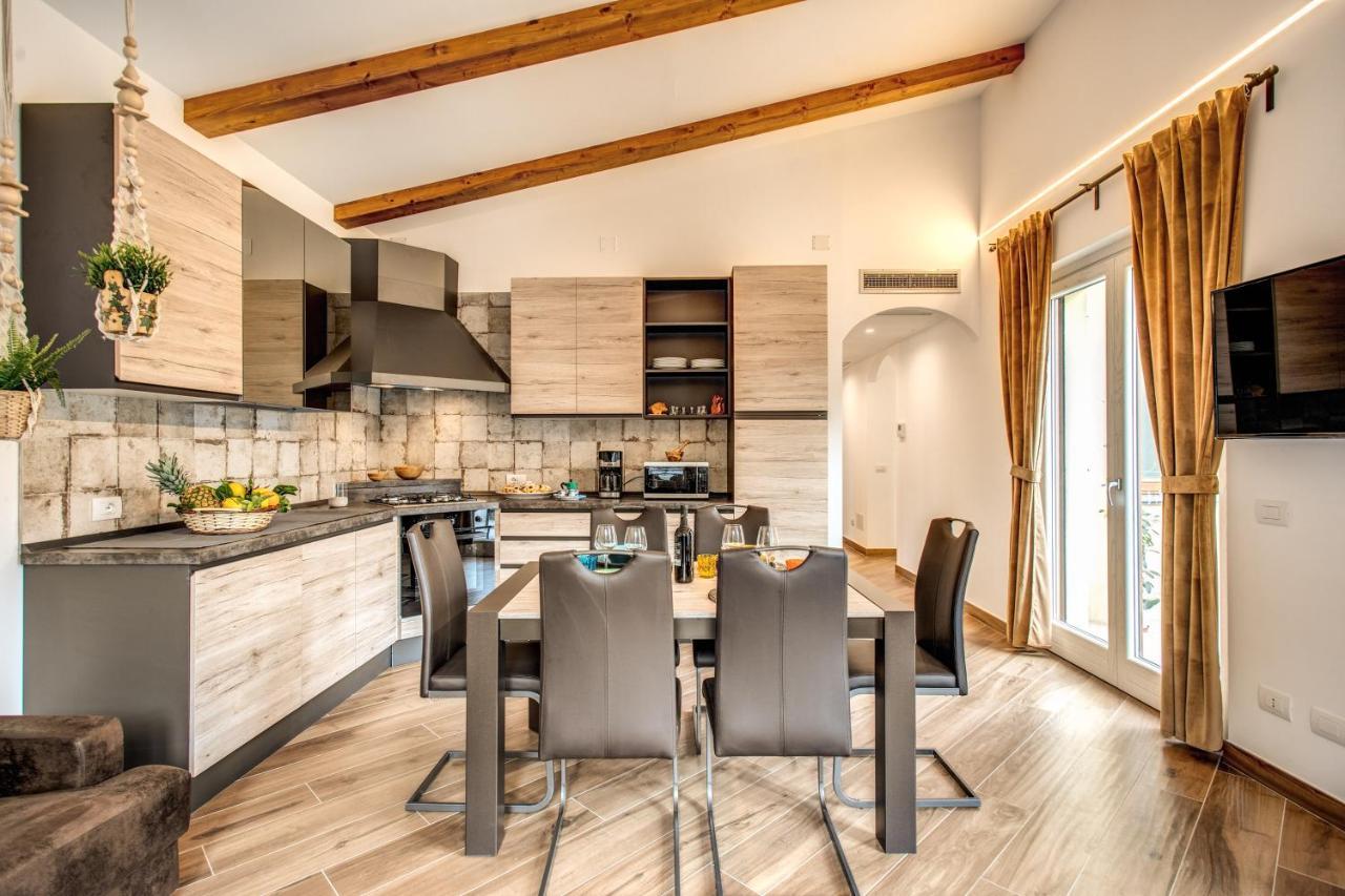 Chez Marie' - Modern Apartment In Countryside 소렌토 외부 사진